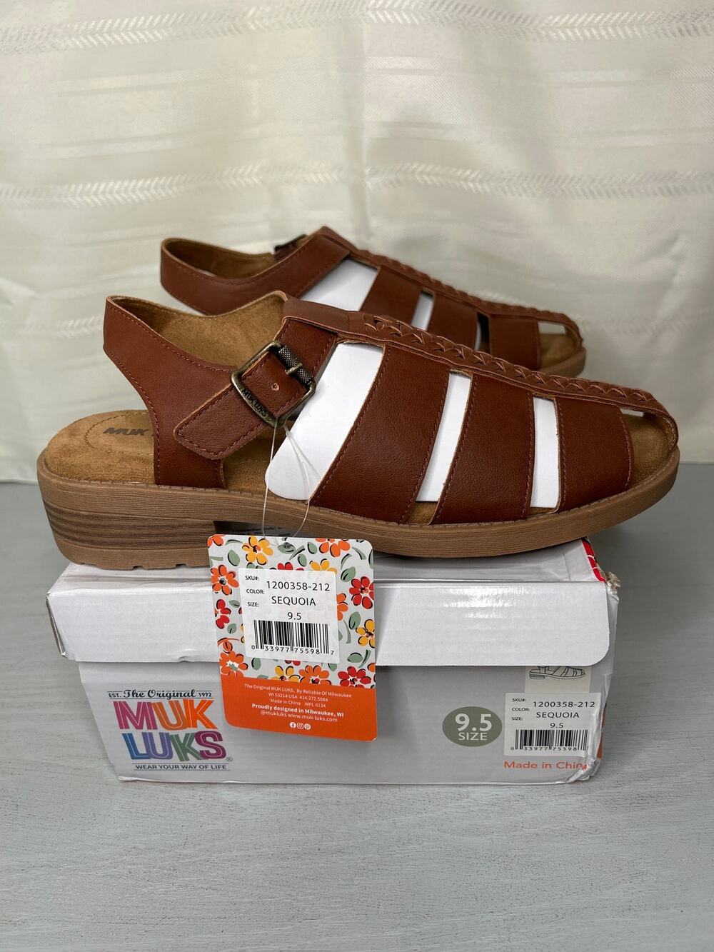 MUK LUKS Vanilla Women's Fisherman Heeled Sandal Sequoia Size 9.5 M Block